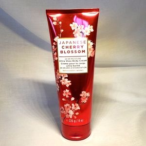 🏷$3/15🏷BATH & BODY WORKS Japanese Cherry Blossom ~ 24 hr Ultra Shea Body Cream